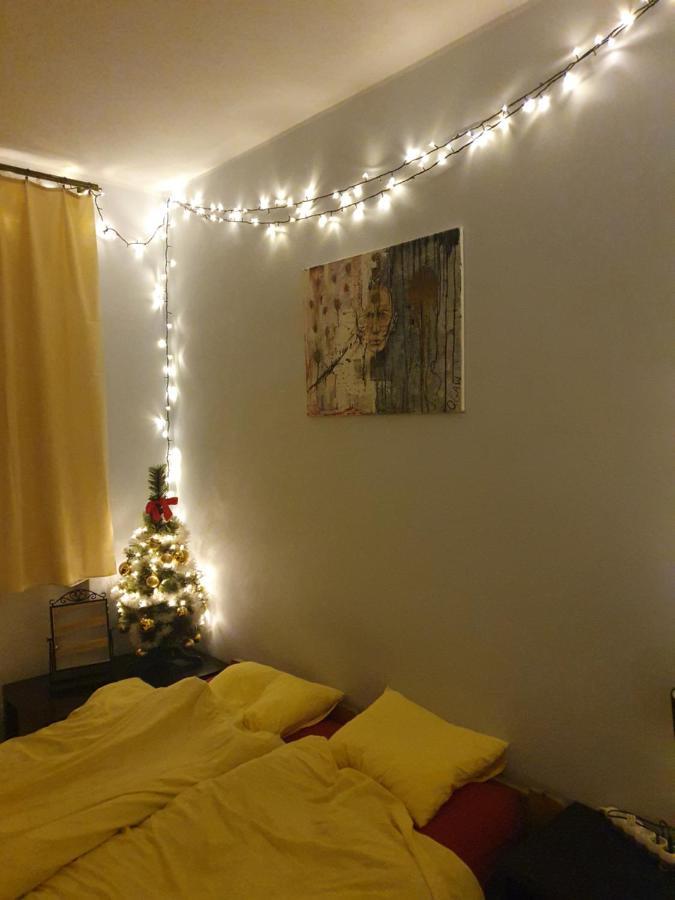 Basic, Quiet Apartment Close To Main Square Krakow Ngoại thất bức ảnh